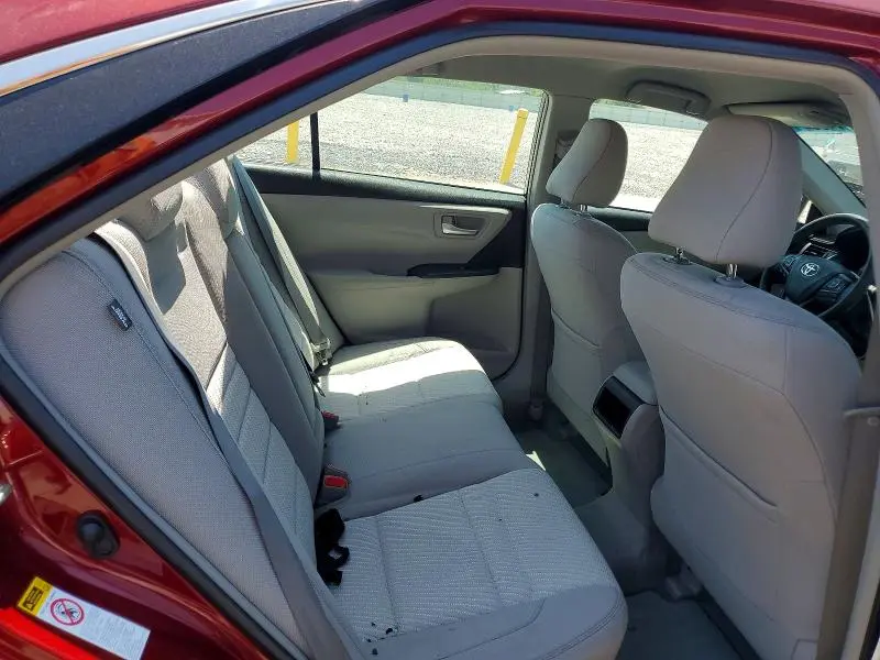 2017 TOYOTA CAMRY LE  