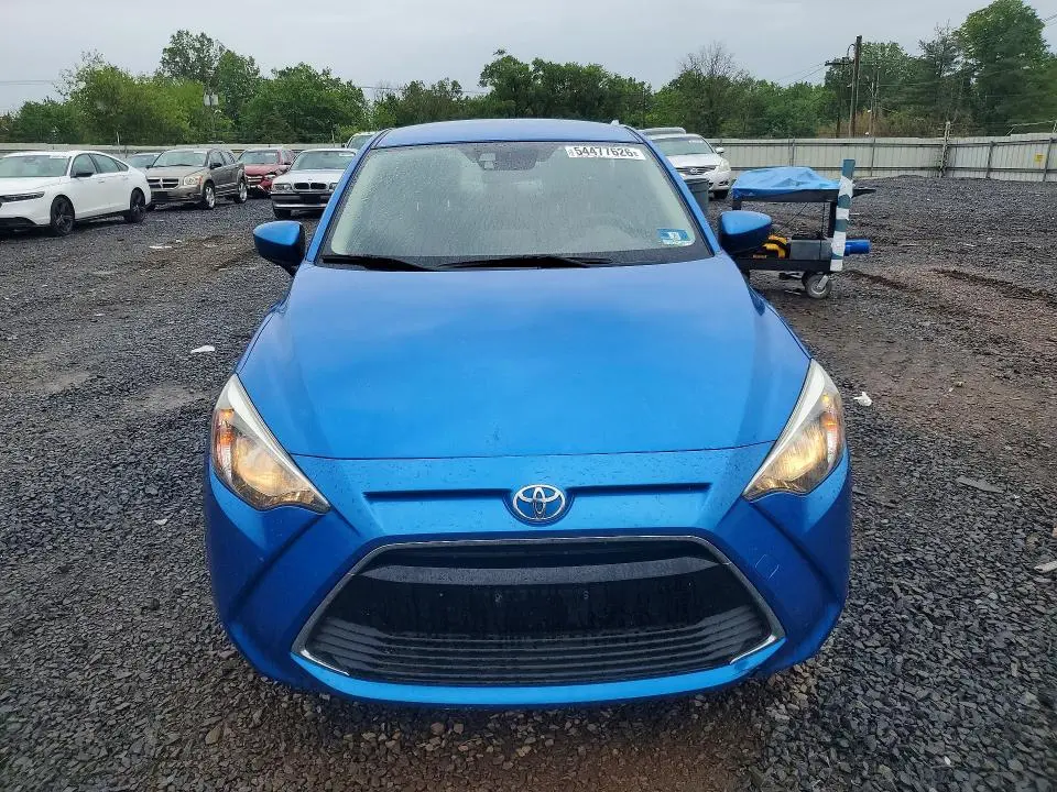 2018 TOYOTA YARIS IA BASE  