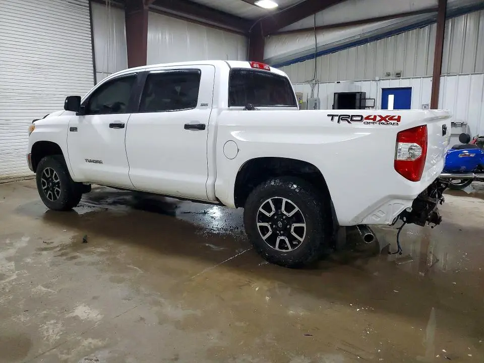 2017 TOYOTA TUNDRA SR5  