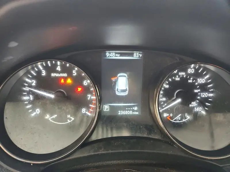 2017 NISSAN ROGUE SV  