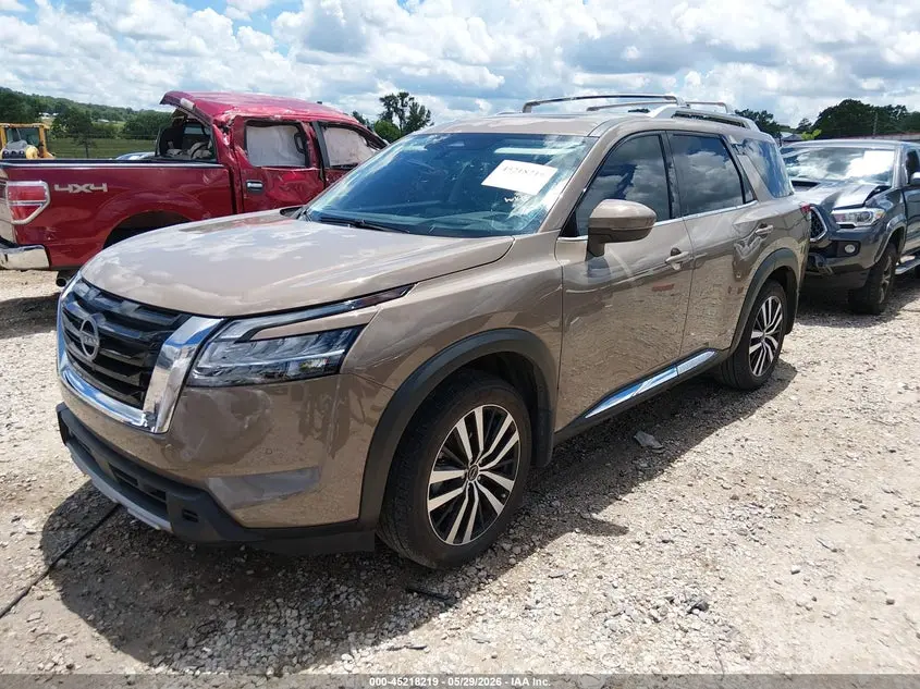 2024 NISSAN PATHFINDER PLATINUM FWD