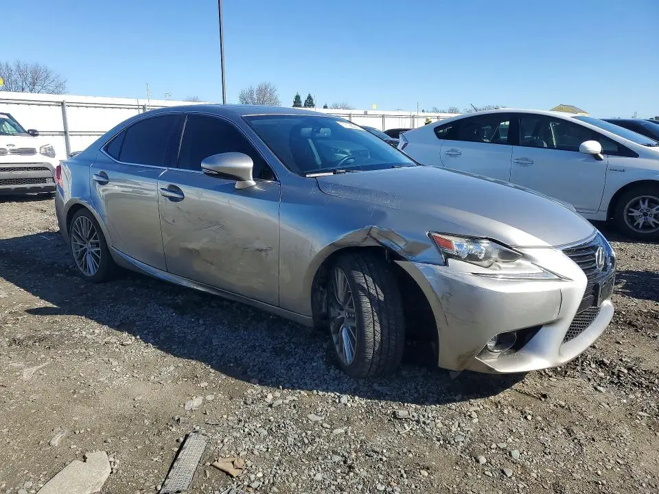 2016 LEXUS IS 200T BASE  