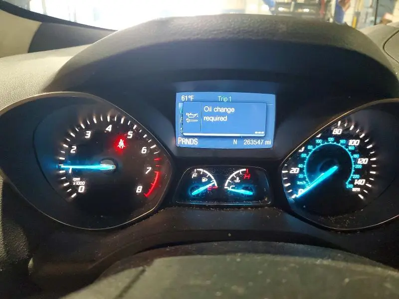 2015 FORD ESCAPE SE  
