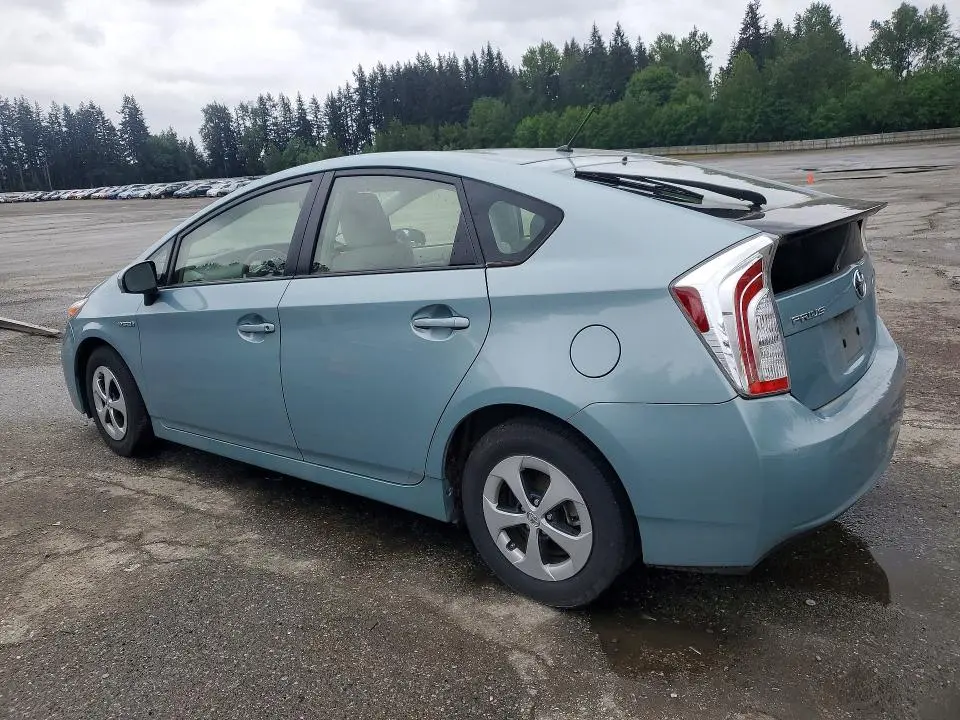 2013 TOYOTA PRIUS TWO  