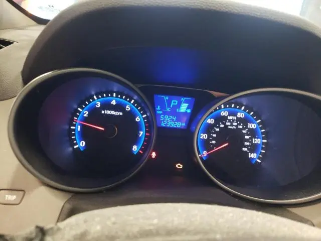 2012 HYUNDAI TUCSON GLS  