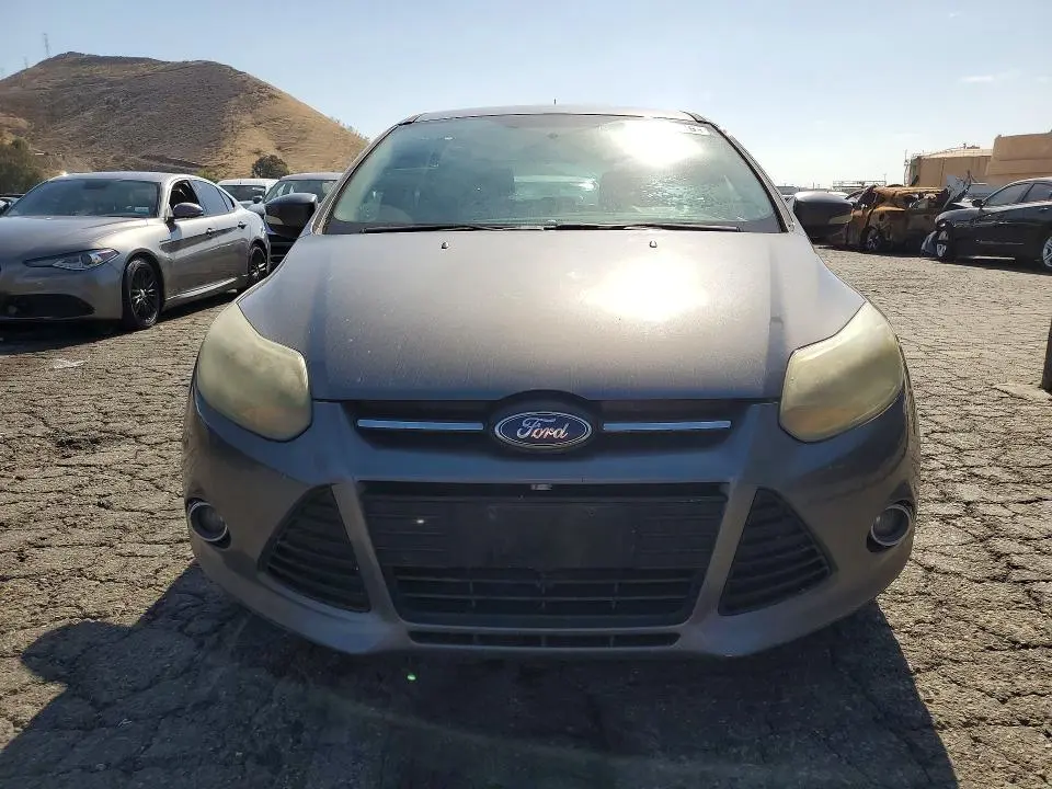 2014 FORD FOCUS TITANIUM  