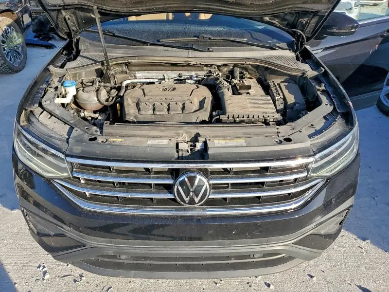 2022 VOLKSWAGEN TIGUAN SE  