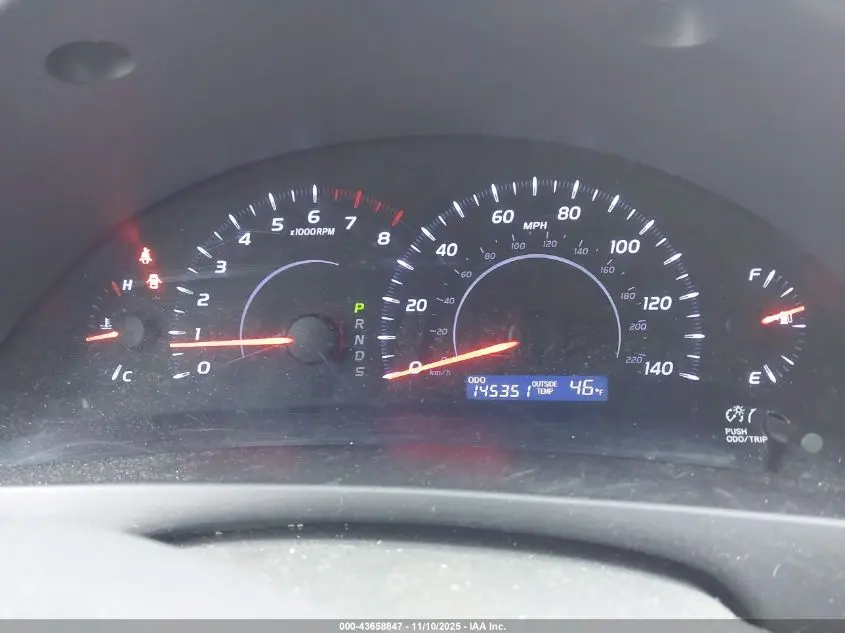 2011 TOYOTA CAMRY LE