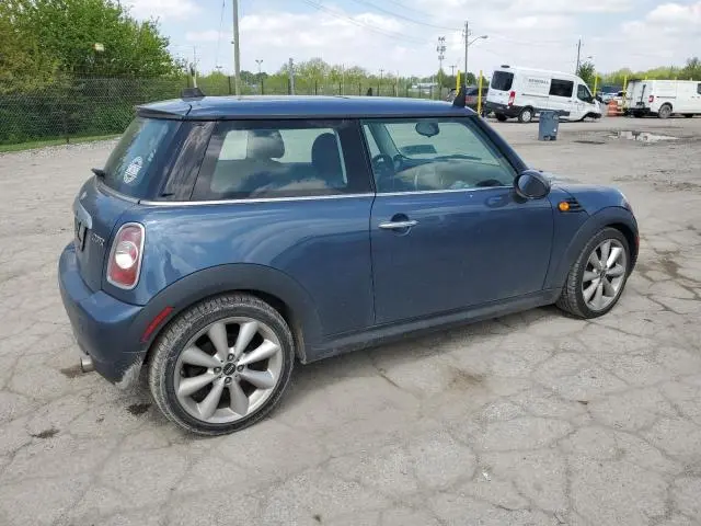 2011 MINI COOPER 