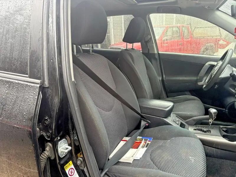 2011 TOYOTA RAV4 SPORT  