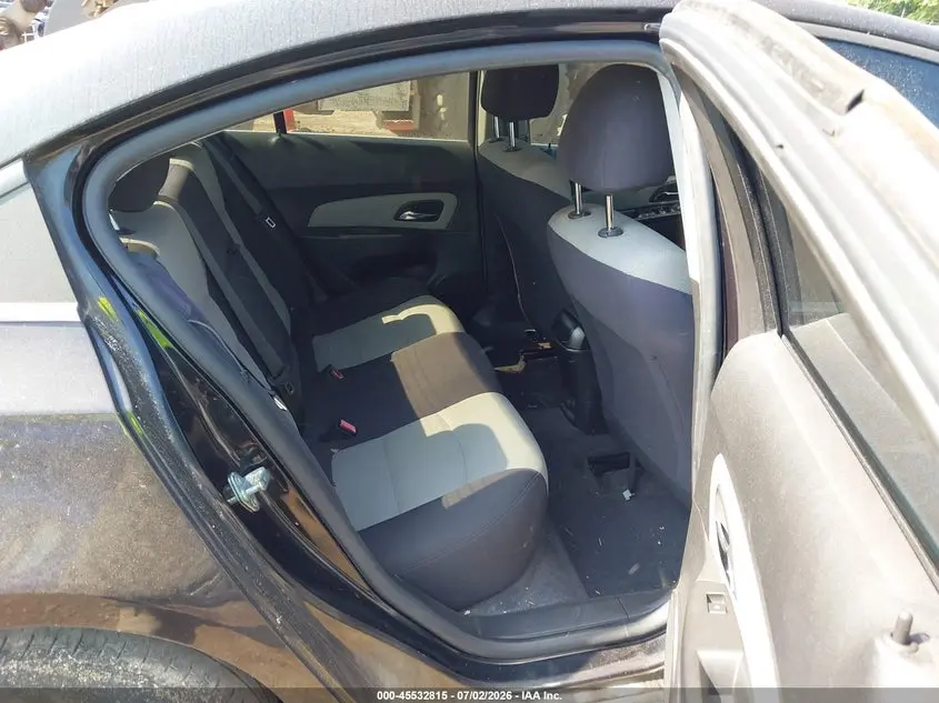 2012 CHEVROLET CRUZE LS
