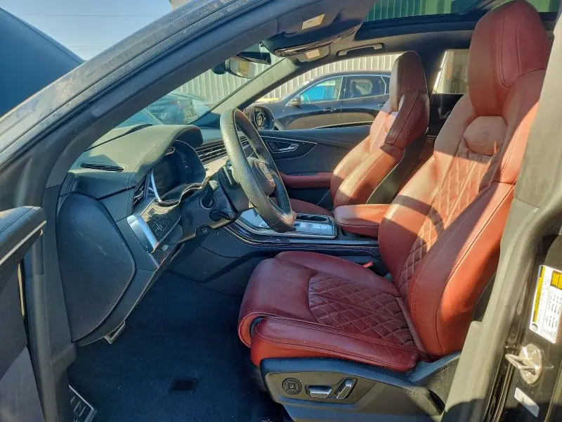 2023 AUDI SQ8 PRESTIGE  