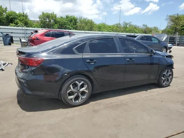 2021 KIA FORTE FE  