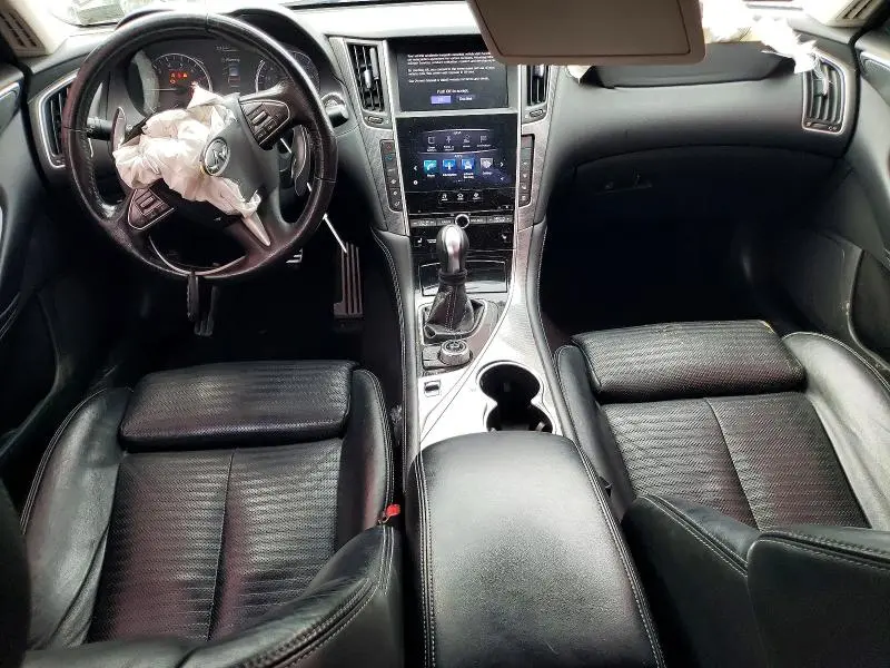2016 INFINITI Q50 RED SPORT 400  