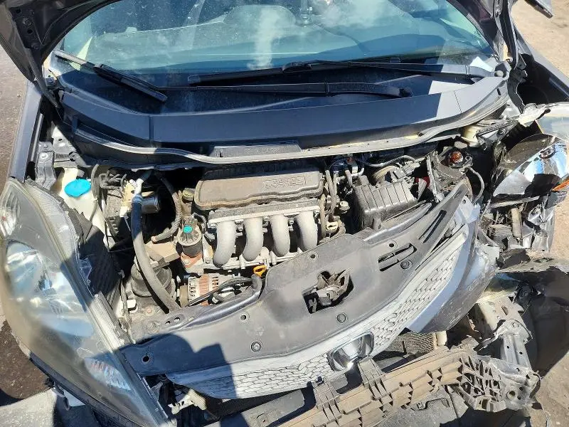 2013 HONDA FIT   