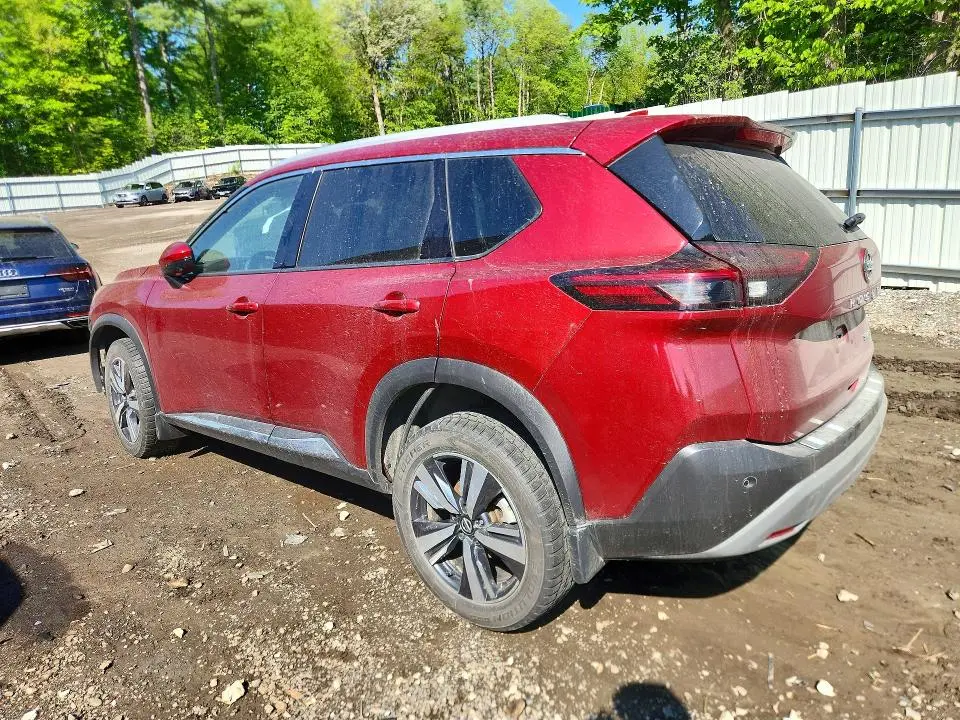 2021 NISSAN ROGUE SL  