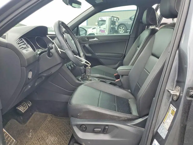 2021 VOLKSWAGEN TIGUAN SE  