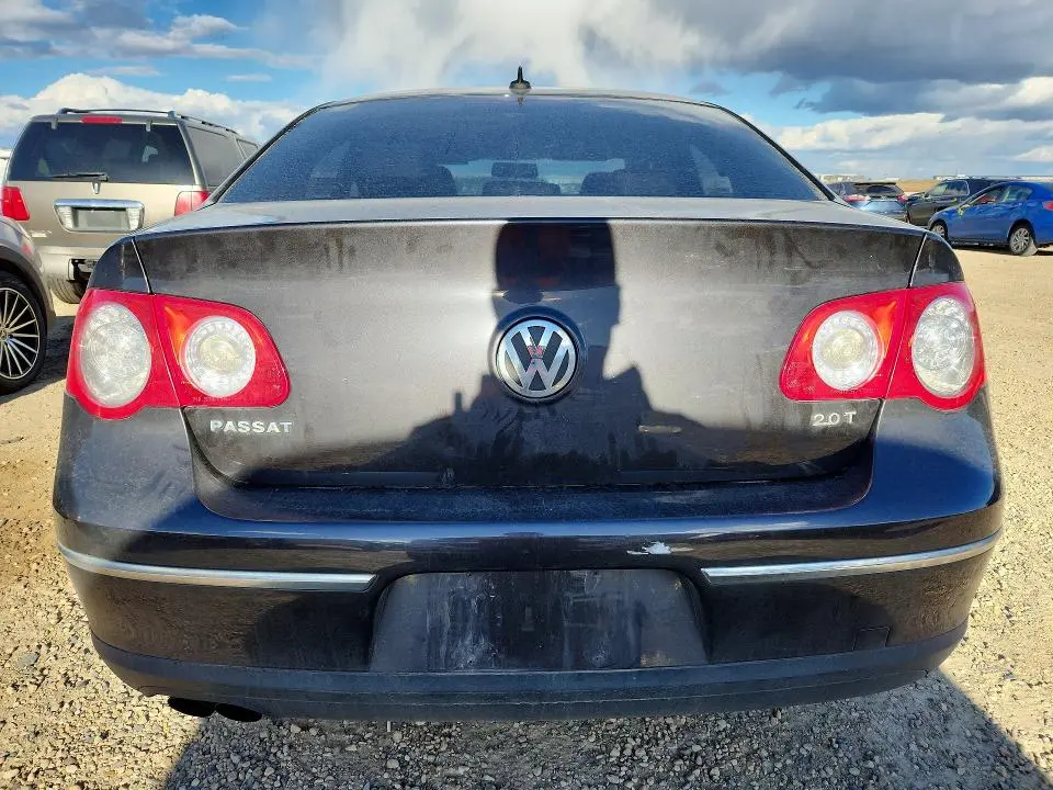 2010 VOLKSWAGEN PASSAT 2.0T  