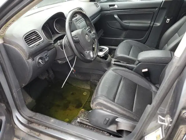 2010 VOLKSWAGEN JETTA TDI  