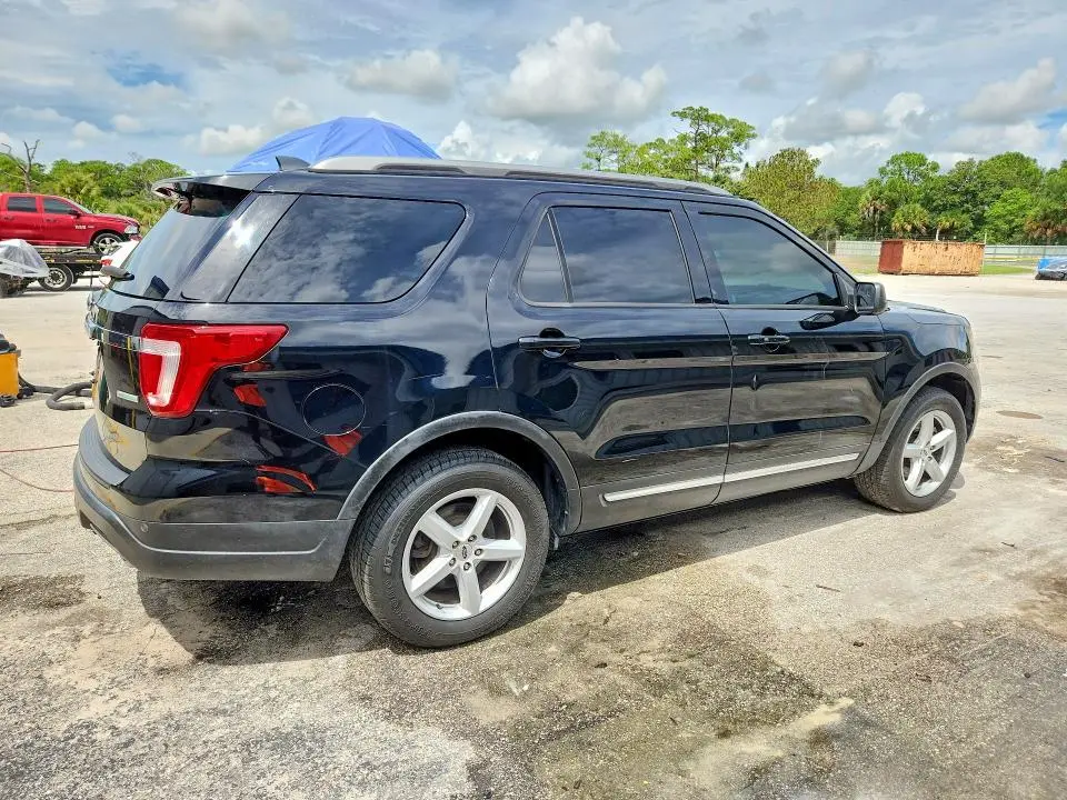 2018 FORD EXPLORER XLT  
