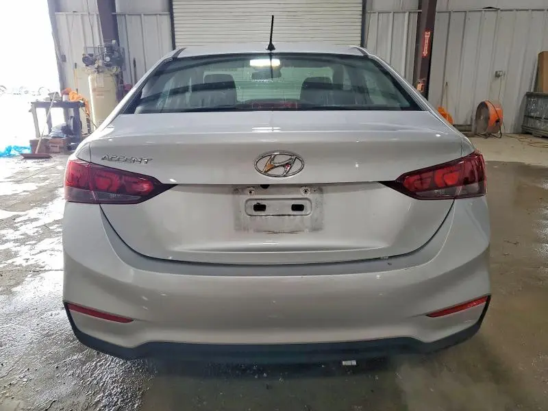 2021 HYUNDAI ACCENT SE  