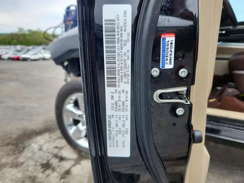 2014 RAM 1500 SLT  