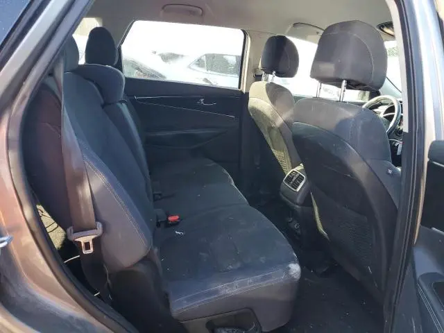 2017 KIA SORENTO LX  