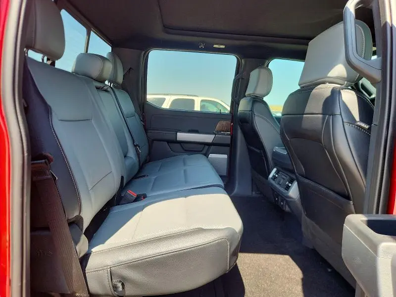 2022 FORD F150 LIGHTNING PRO  