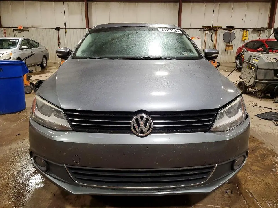 2014 VOLKSWAGEN JETTA SEL  