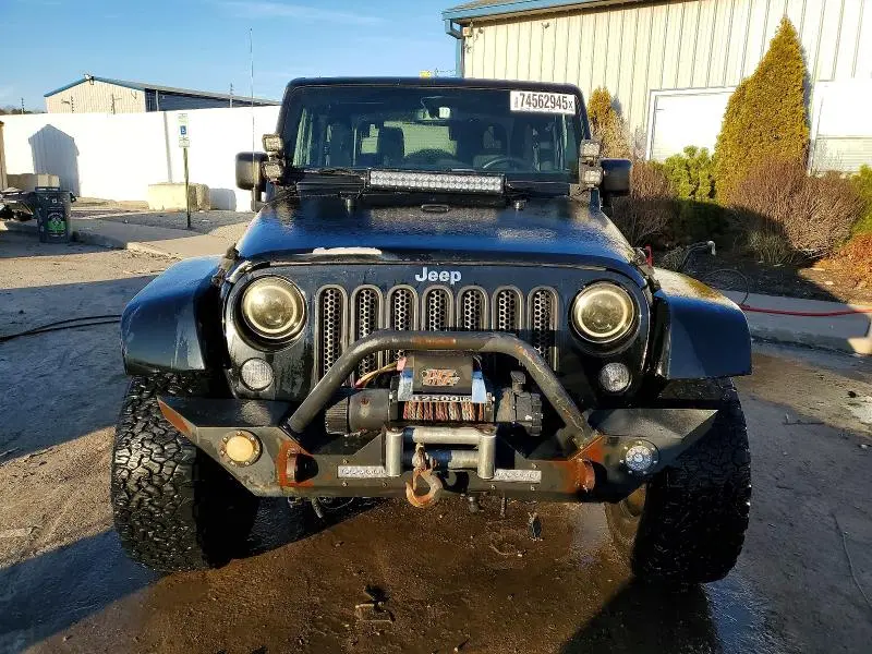 2015 JEEP WRANGLER SAHARA  