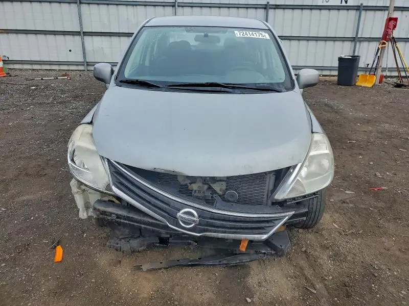 2011 NISSAN VERSA S  