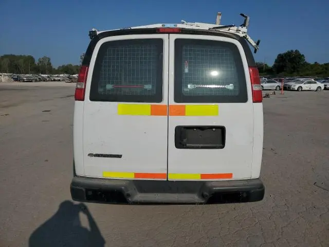 2018 CHEVROLET EXPRESS G2500   