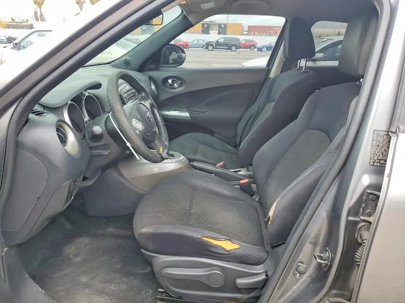 2011 NISSAN JUKE S  