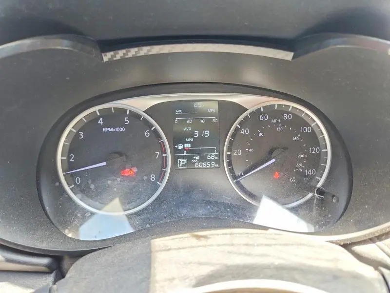 2020 NISSAN VERSA S  