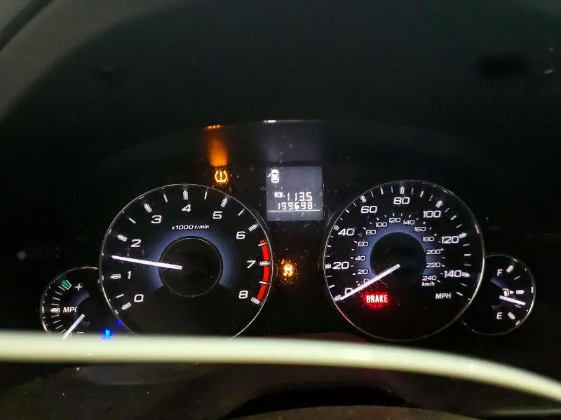 2012 SUBARU OUTBACK 2.5I PREMIUM  