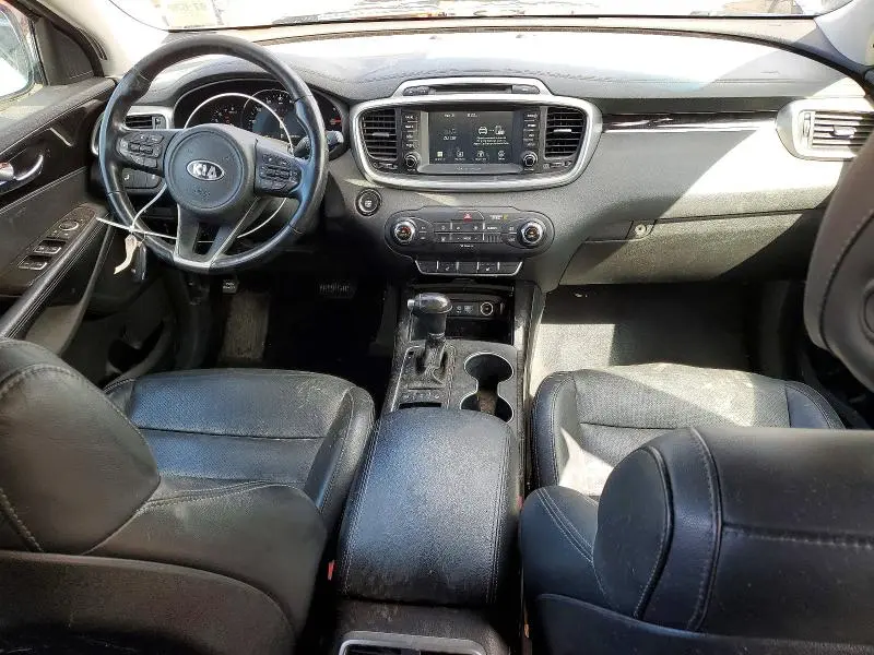 2017 KIA SORENTO EX V6  