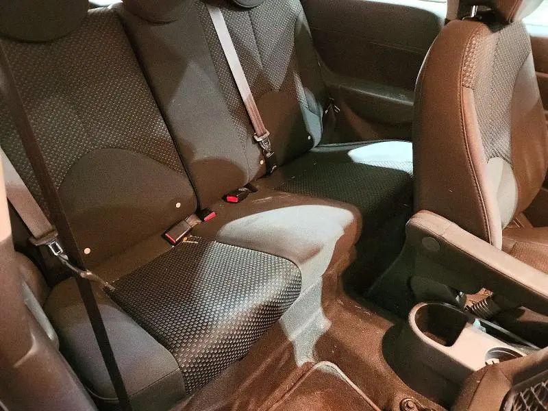 2011 HYUNDAI ACCENT SE  