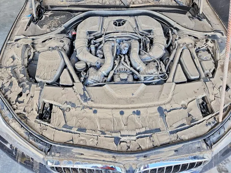 2016 BMW 750 XI  