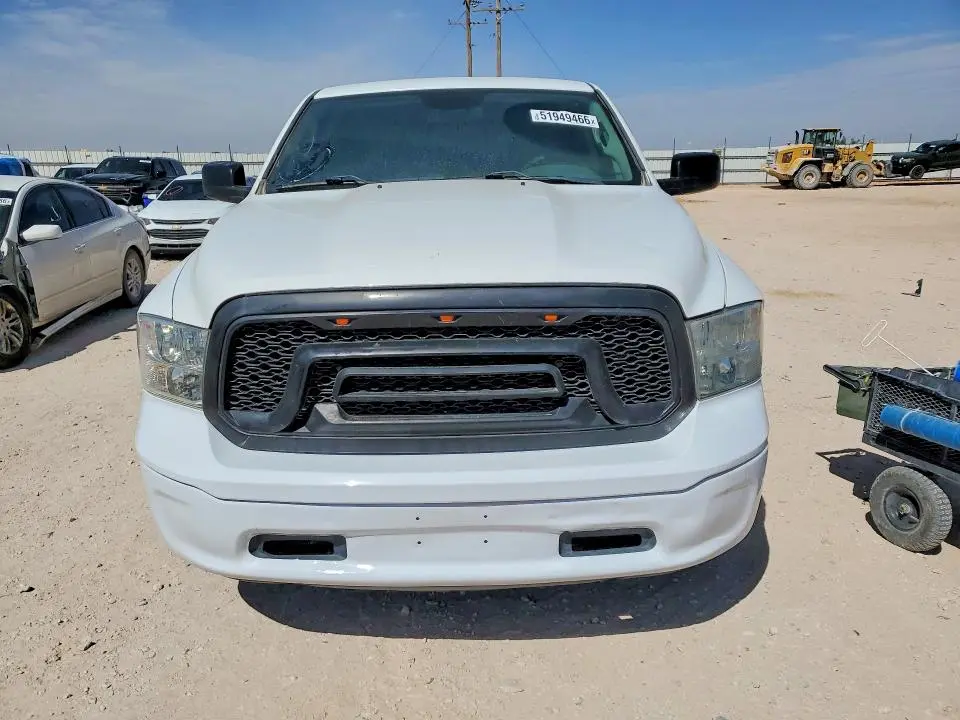 2017 RAM 1500 SLT  