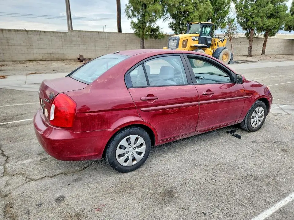 2011 HYUNDAI ACCENT GLS  
