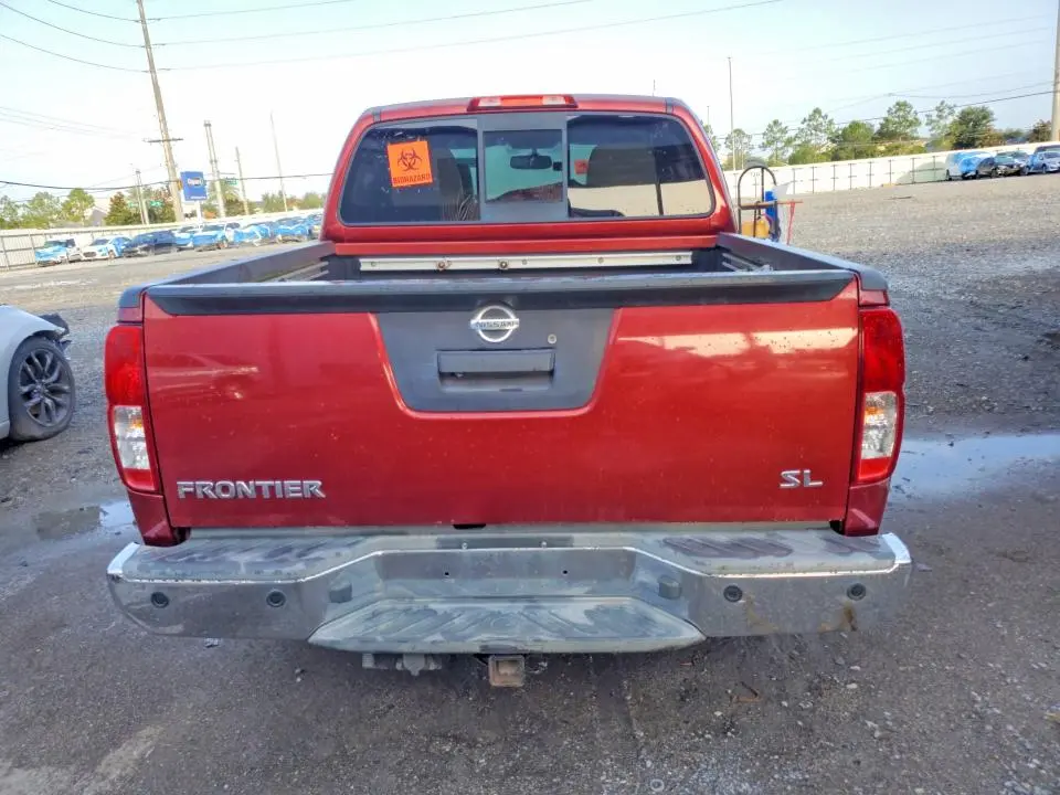 2016 NISSAN FRONTIER SL  