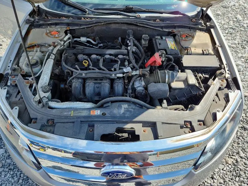 2010 FORD FUSION S  