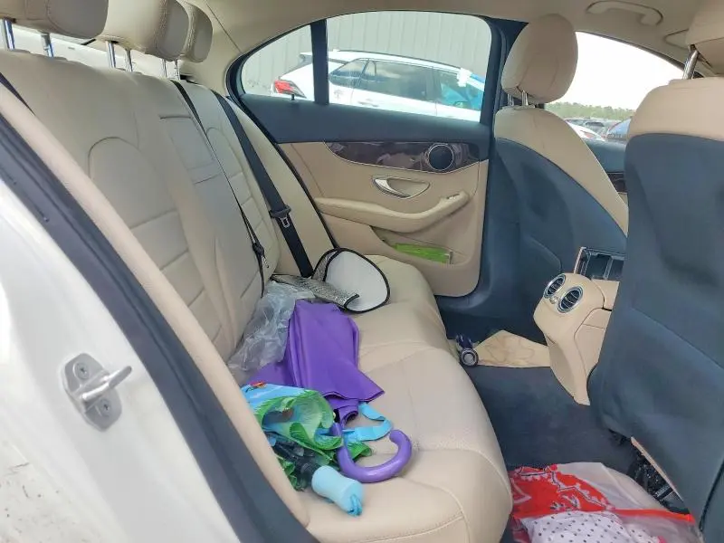 2016 MERCEDES-BENZ C 300  