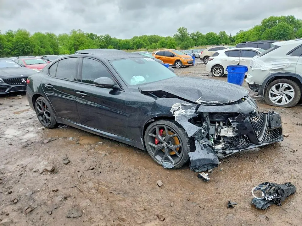 2020 ALFA ROMEO GIULIA   