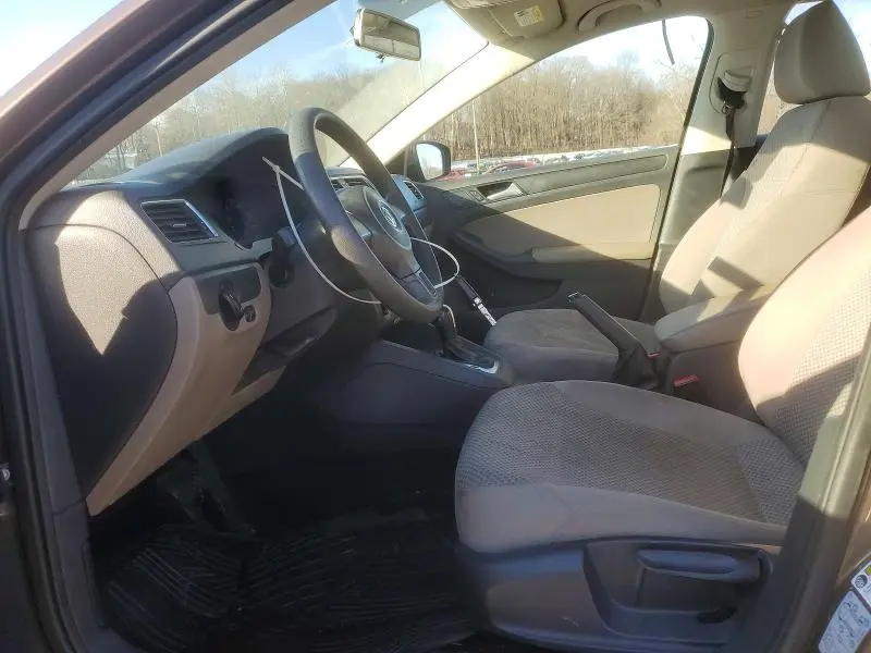 2014 VOLKSWAGEN JETTA BASE  