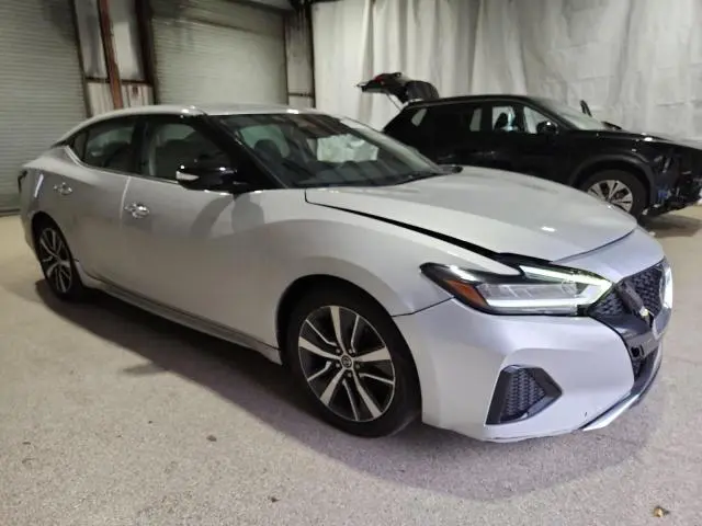 2020 NISSAN MAXIMA SV  