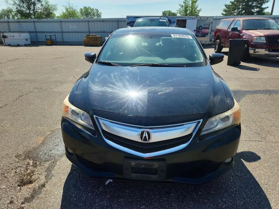 2013 ACURA ILX 20 TECH  