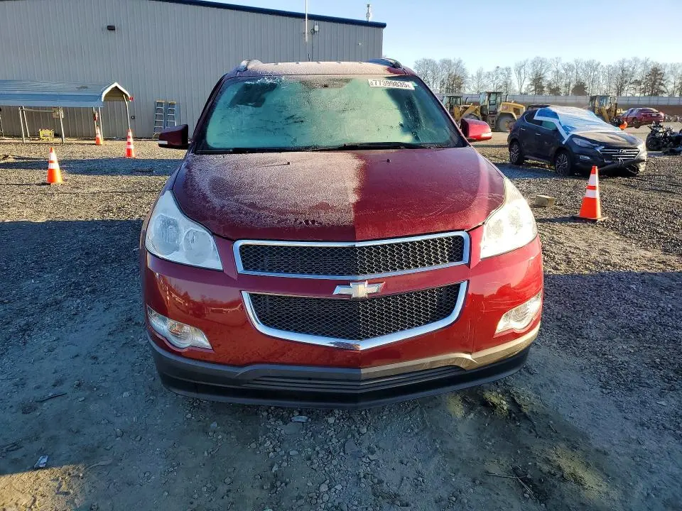 2010 CHEVROLET TRAVERSE LT  