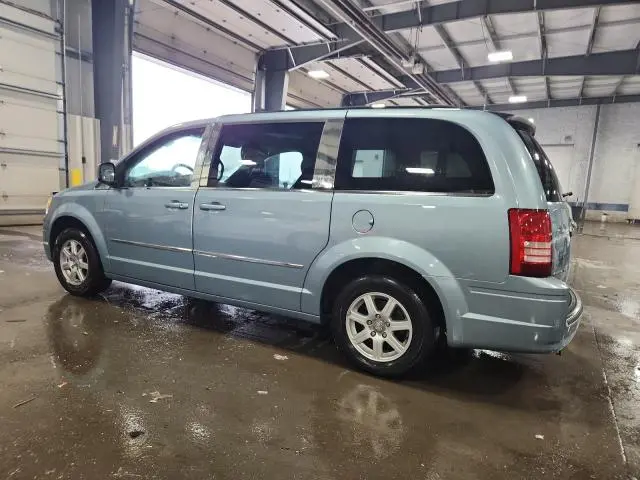 2010 CHRYSLER TOWN & COUNTRY TOURING  