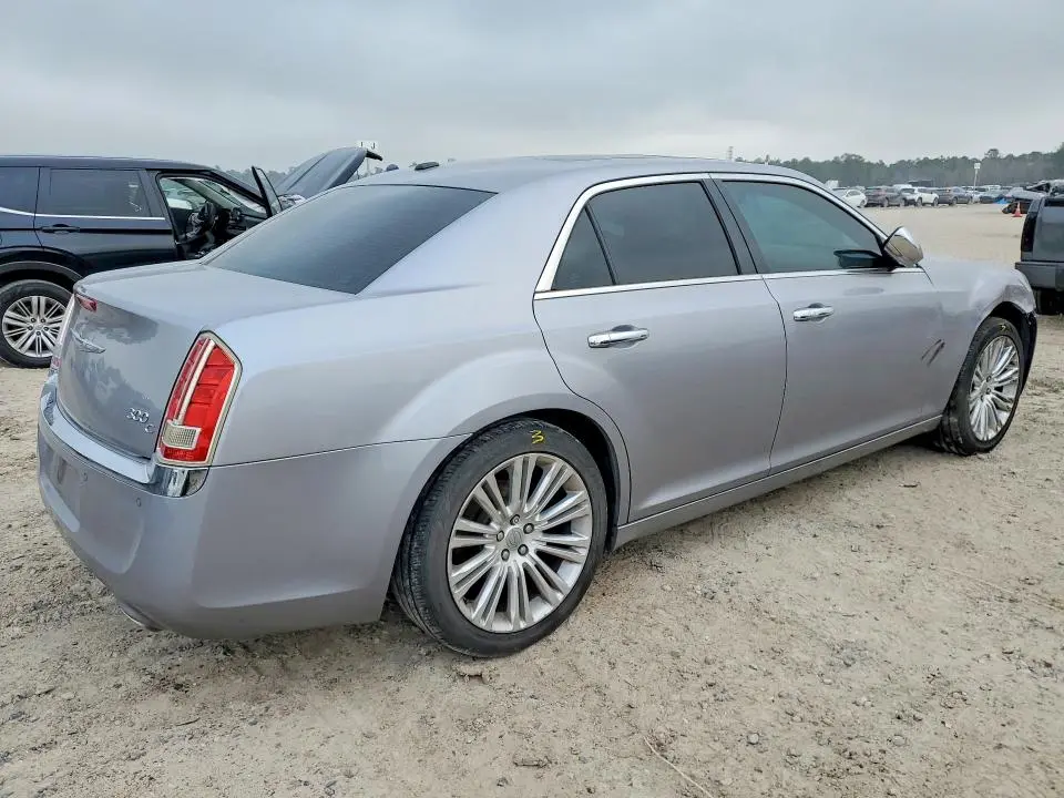 2014 CHRYSLER 300C   